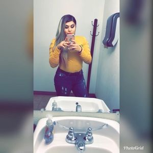 Meet your Posher, Lynn